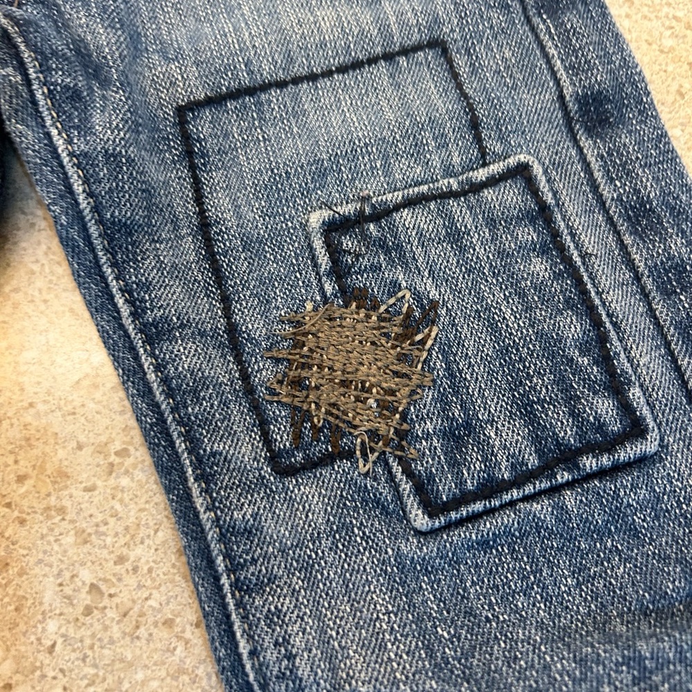 Genuine Kids Oshkosh Vintage Y2k Patchwork Baby Jeans Size 12 Months - Picture 3 of 6